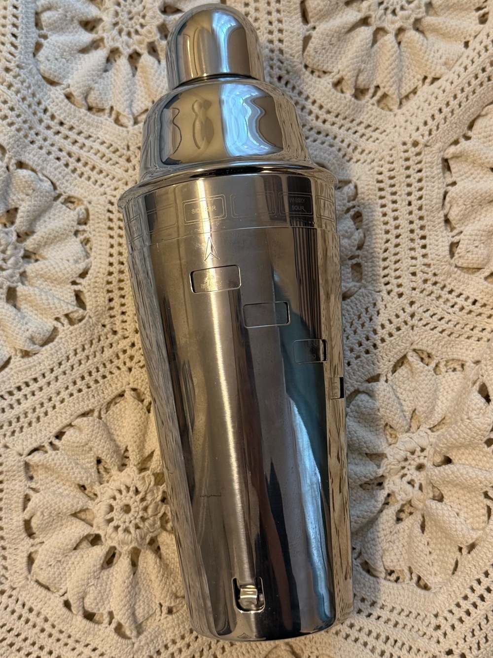 OGGI Dial a Drink Cocktail Shaker - Picture 3 of 5